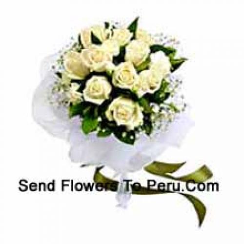 12 Cute White Roses