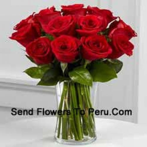 12 Red Roses in Vase